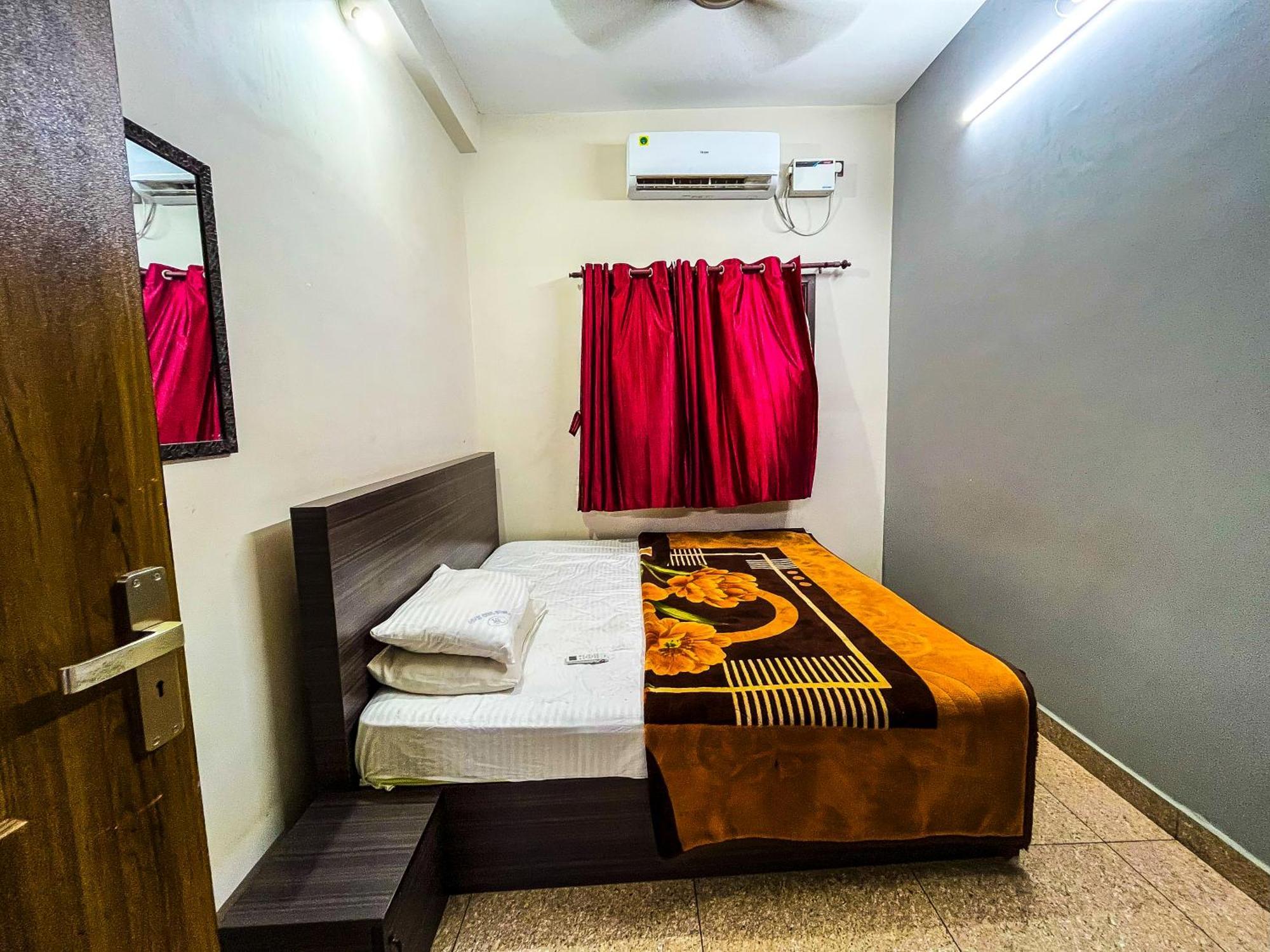 Royal Castle Residency Apartment Pondicherry Exterior photo